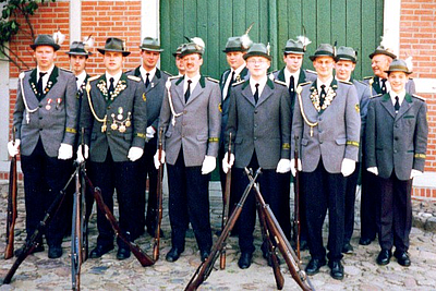 Gewehrgruppe im Jahre 1998